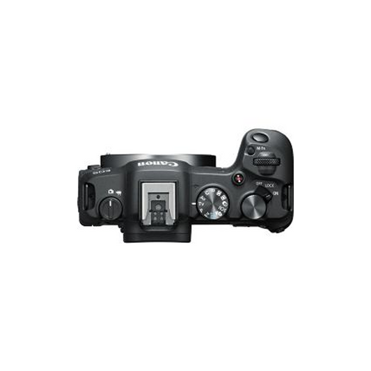 Canon EOS R8 con objetivo RF 24-50 f/4.5-6.3 IS STM