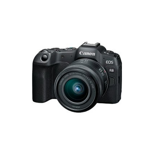 Canon EOS R8 con objetivo RF 24-50 f/4.5-6.3 IS STM